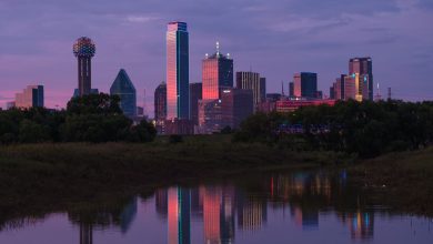 The population growth rate in the Dallas-Fort Worth Metroplex is the highest in the United States, the metro added over 150,000 residents