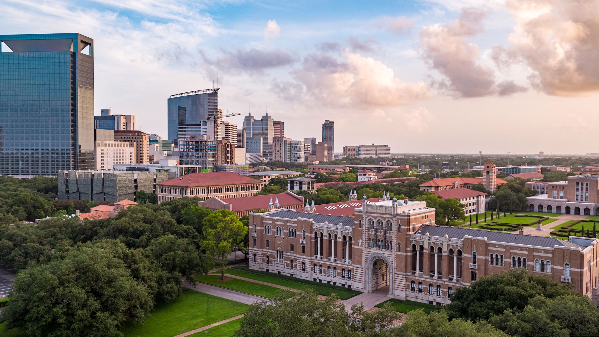 Baylor University in Waco, Rice University in Houston and Southern Methodist University in Dallas are the best looking Texas campuses nationwide