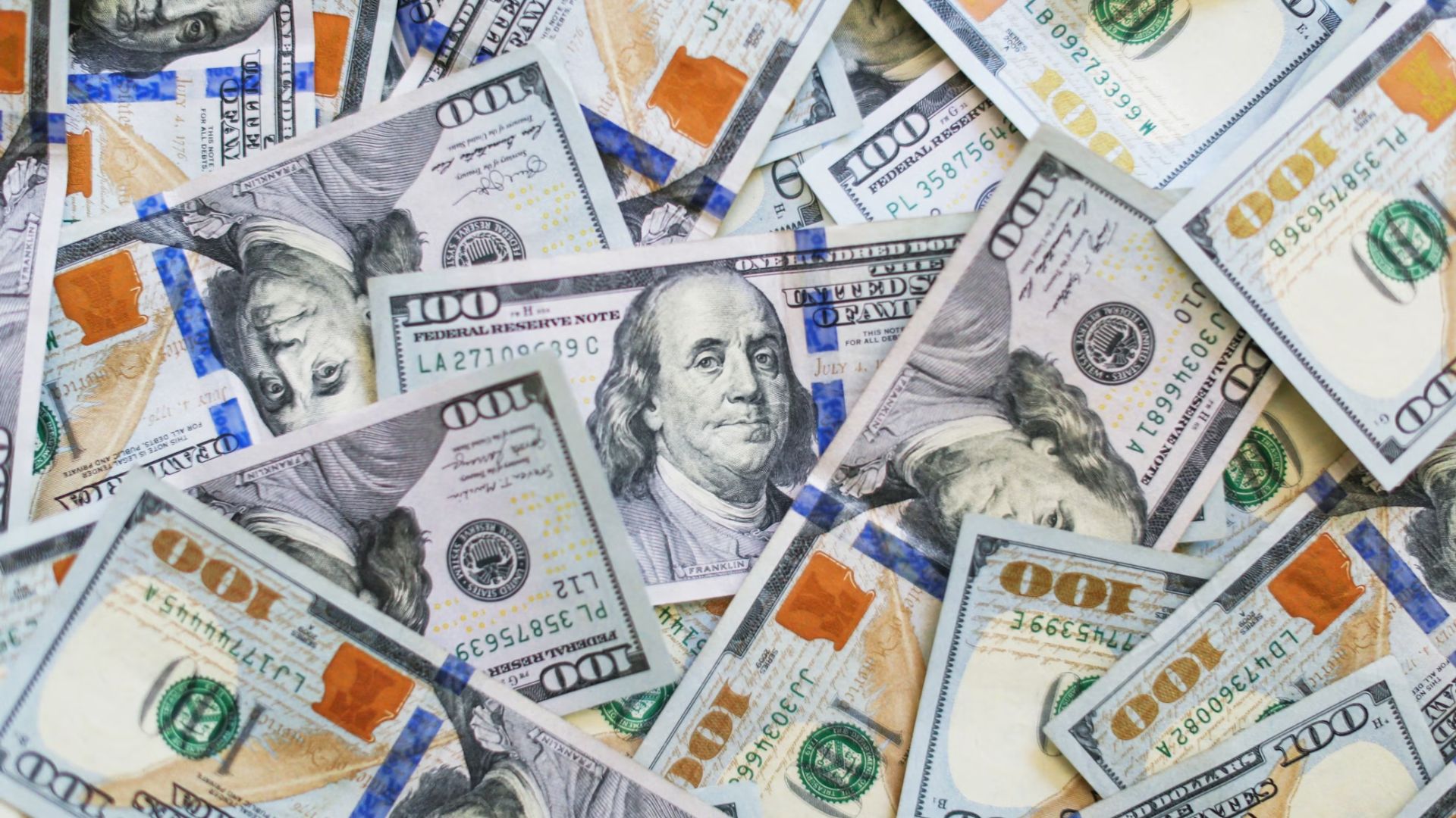 Texas Governor Greg Abbott has presented a new project meant to promote the small businesses of the Lone Star State through additional financial support